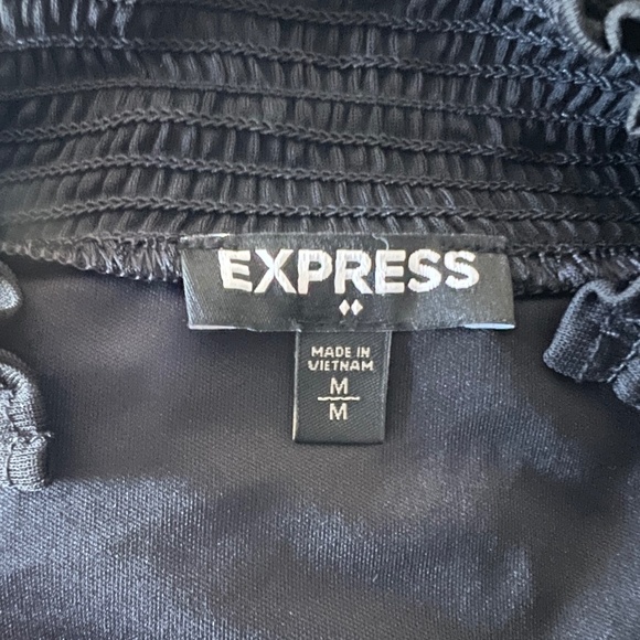 Womans Express Top - Picture 4 of 4